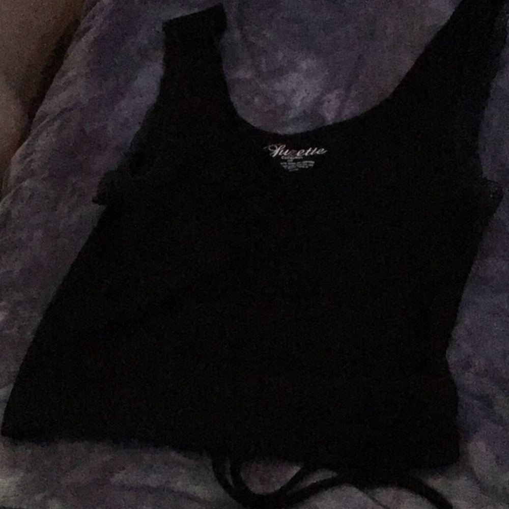 Cropped top